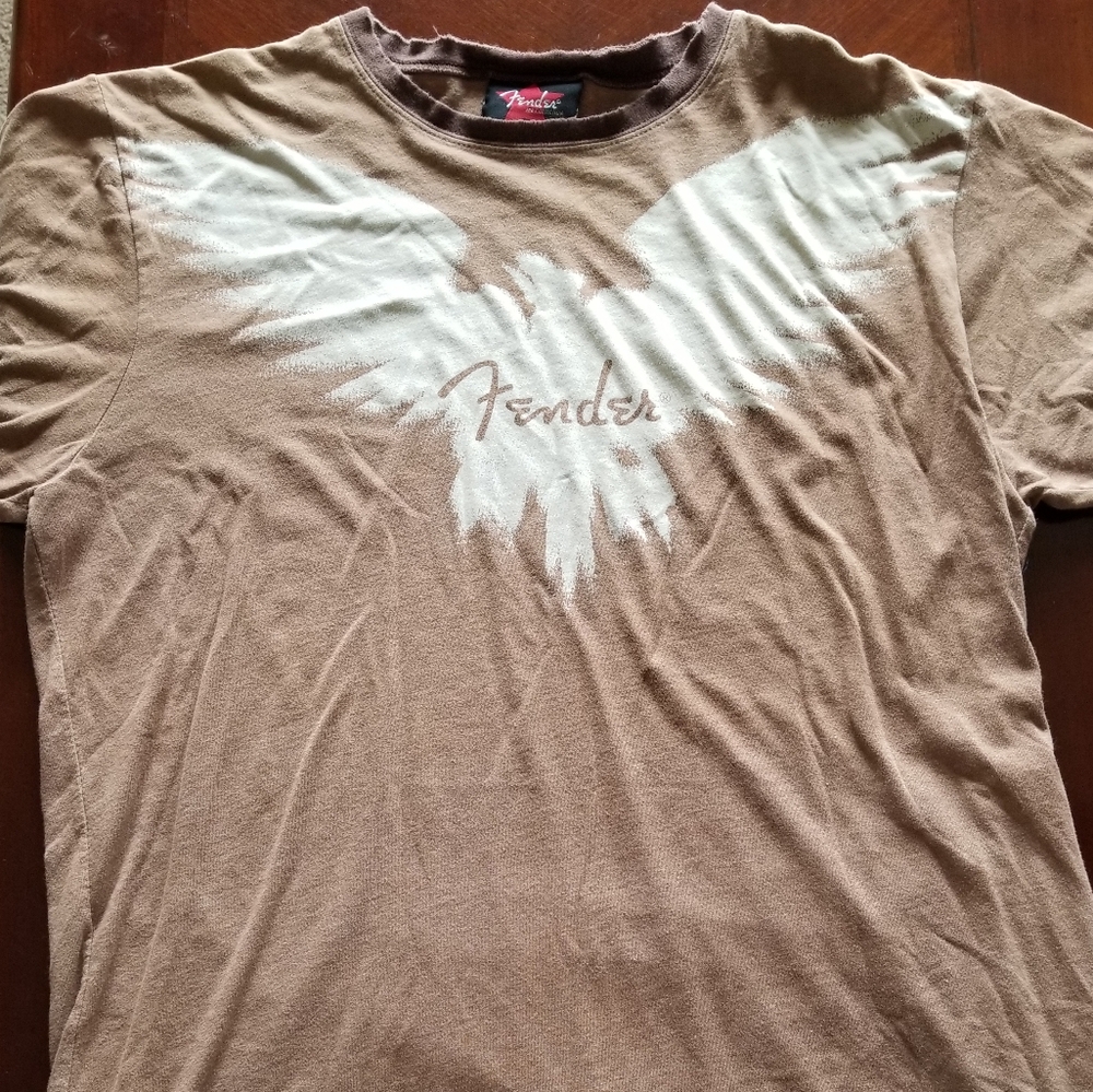 Fender M Brown Graphic Men's Shirt